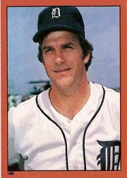 1982 Topps Baseball Stickers     186     Milt Wilcox